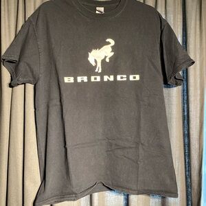 Ford bronco t shirt large